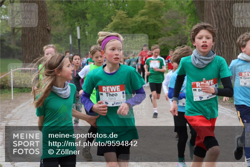 25.04.2026 - Das Zehntel Zöllner http://msf.ph/oto/9594842 25.04.2026 10:40:03 Laufen 7913, 694 meine-sportfotos.de