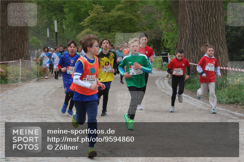 25.04.2026 - Das Zehntel Zöllner http://msf.ph/oto/9594860 25.04.2026 10:40:08 Laufen 7393 meine-sportfotos.de