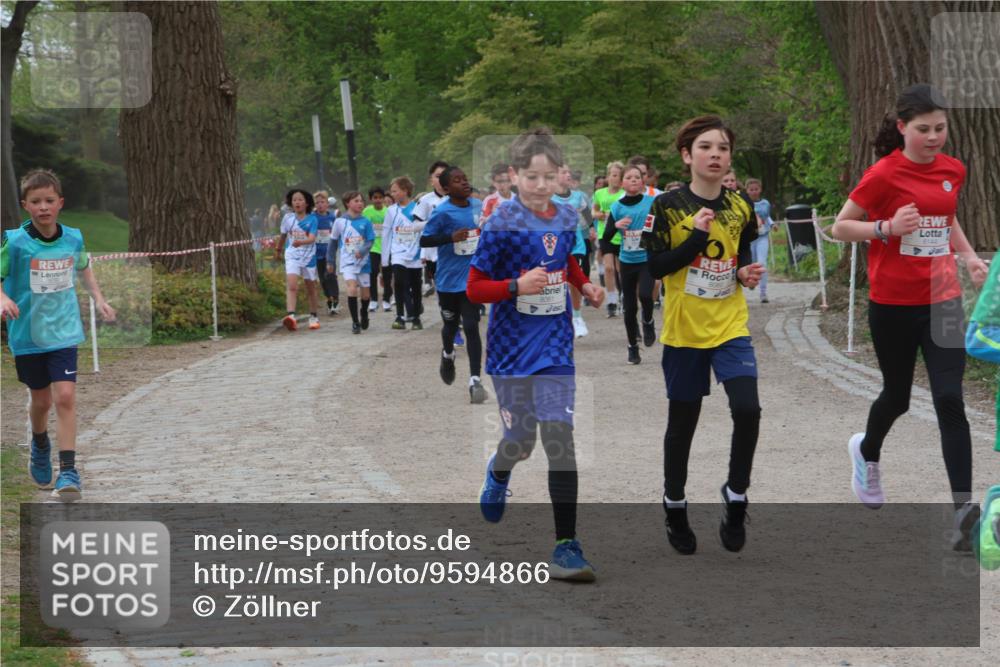 25.04.2026 - Das Zehntel Zöllner http://msf.ph/oto/9594866 25.04.2026 10:40:09 Laufen 8061, 16144 meine-sportfotos.de