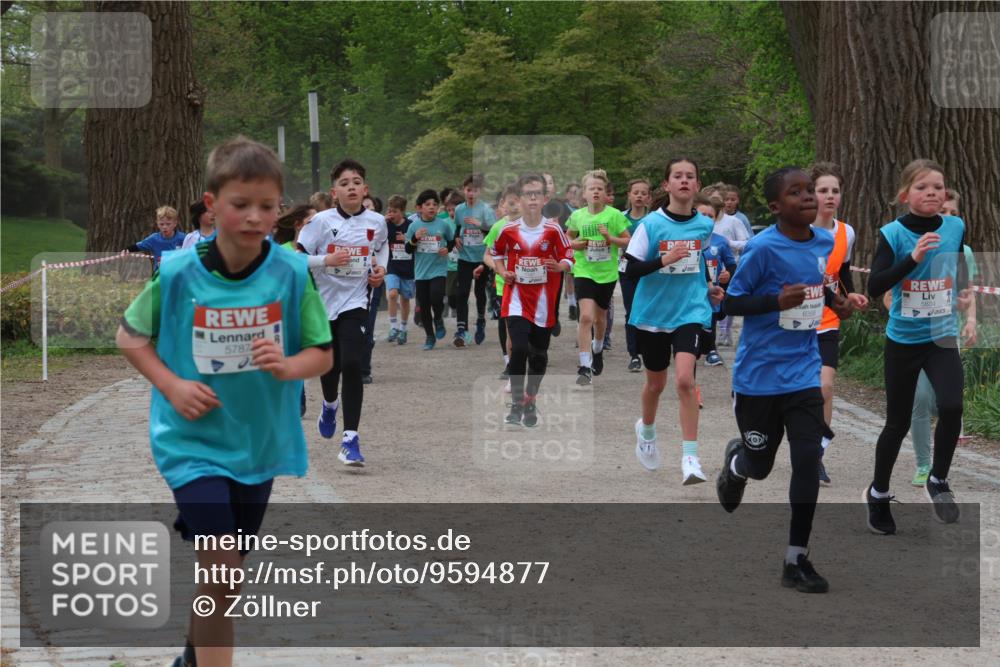 25.04.2026 - Das Zehntel Zöllner http://msf.ph/oto/9594877 25.04.2026 10:40:11 Laufen 5787, 6358 meine-sportfotos.de
