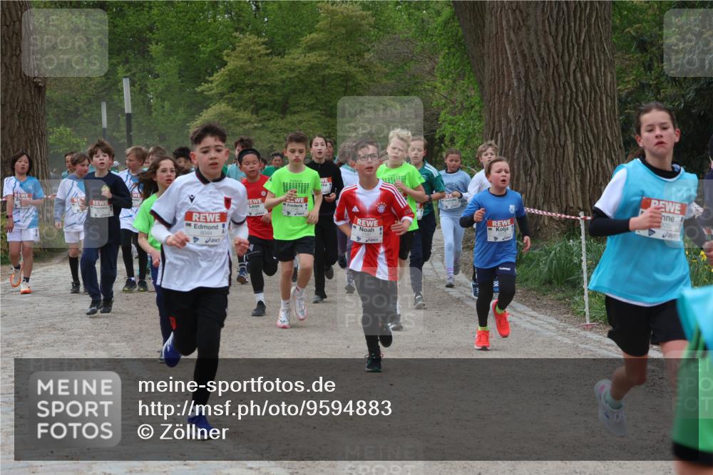 25.04.2026 - Das Zehntel Zöllner http://msf.ph/oto/9594883 25.04.2026 10:40:13 Laufen 8044, 820 meine-sportfotos.de