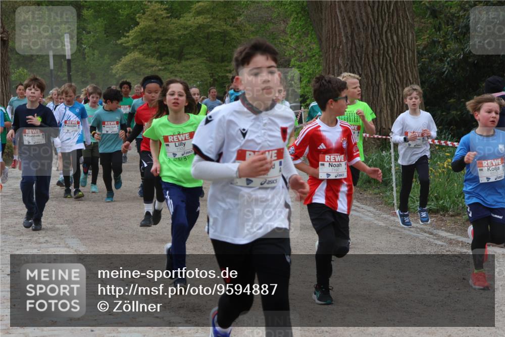25.04.2026 - Das Zehntel Zöllner http://msf.ph/oto/9594887 25.04.2026 10:40:14 Laufen 7332, 7197, 6313 meine-sportfotos.de