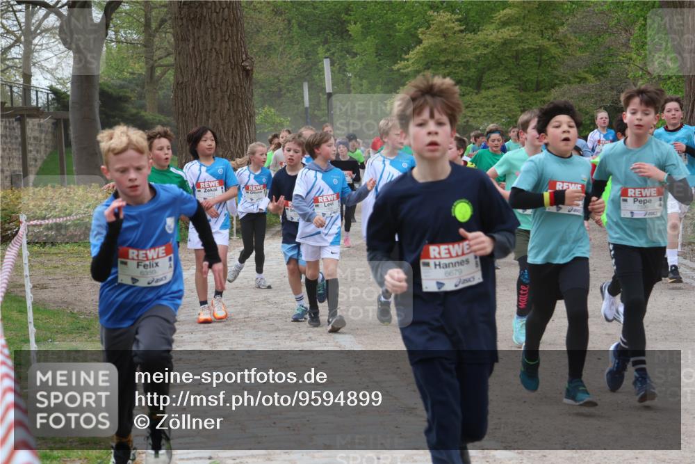 25.04.2026 - Das Zehntel Zöllner http://msf.ph/oto/9594899 25.04.2026 10:40:17 Laufen 6350, 6679 meine-sportfotos.de