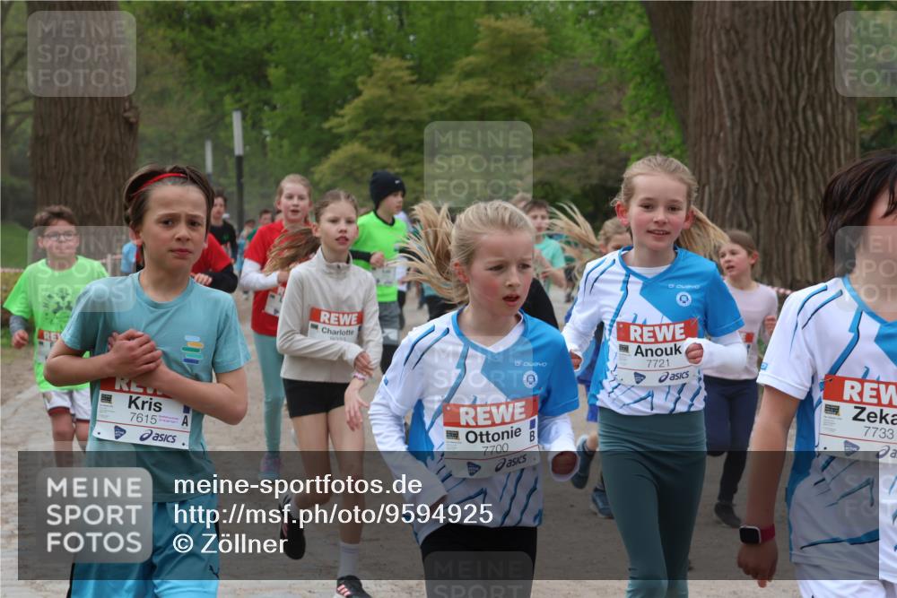 25.04.2026 - Das Zehntel Zöllner http://msf.ph/oto/9594925 25.04.2026 10:40:22 Laufen 7615, 2003, 7721, 7733, 7700 meine-sportfotos.de