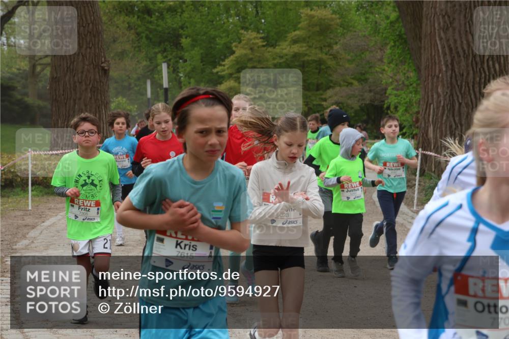 25.04.2026 - Das Zehntel Zöllner http://msf.ph/oto/9594927 25.04.2026 10:40:23 Laufen 7305, 21, 7615, 023, 770 meine-sportfotos.de