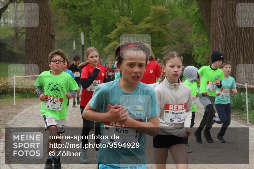 25.04.2026 - Das Zehntel Zöllner http://msf.ph/oto/9594929 25.04.2026 10:40:23 Laufen 7305, 6139, 7615, 8023 meine-sportfotos.de