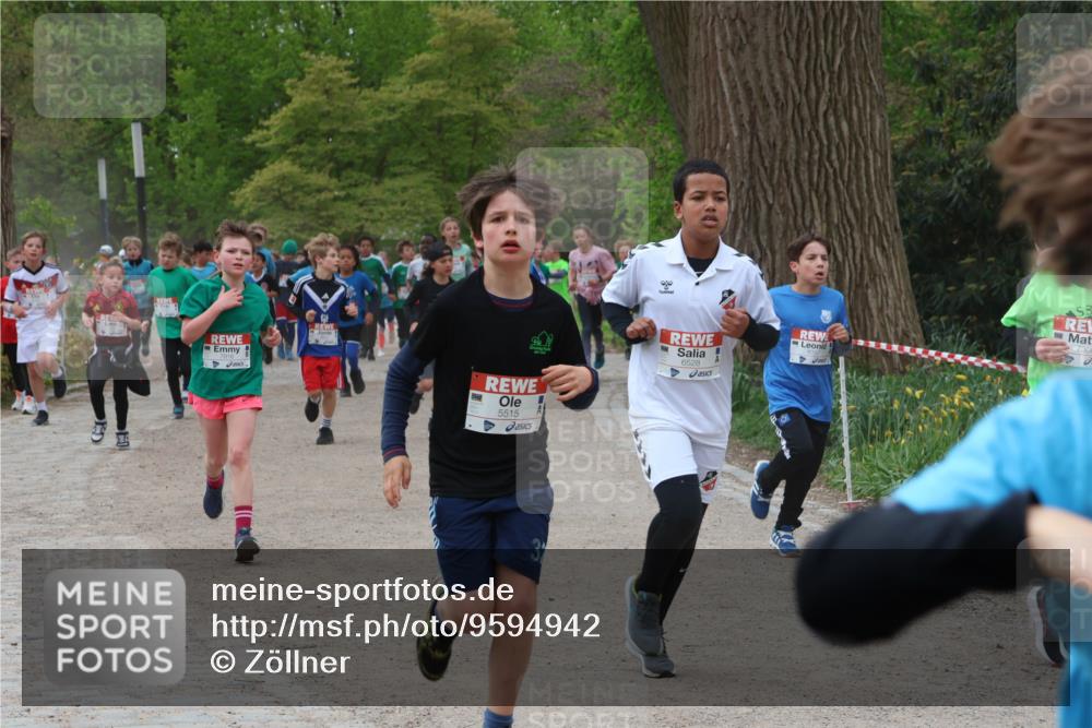 25.04.2026 - Das Zehntel Zöllner http://msf.ph/oto/9594942 25.04.2026 10:40:27 Laufen 5515, 6528 meine-sportfotos.de