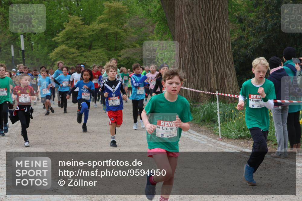 25.04.2026 - Das Zehntel Zöllner http://msf.ph/oto/9594950 25.04.2026 10:40:29 Laufen 7916, 7976 meine-sportfotos.de
