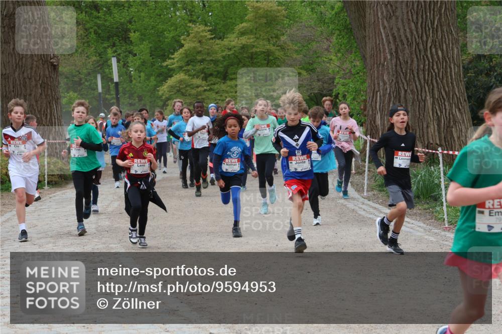 25.04.2026 - Das Zehntel Zöllner http://msf.ph/oto/9594953 25.04.2026 10:40:30 Laufen 79 meine-sportfotos.de