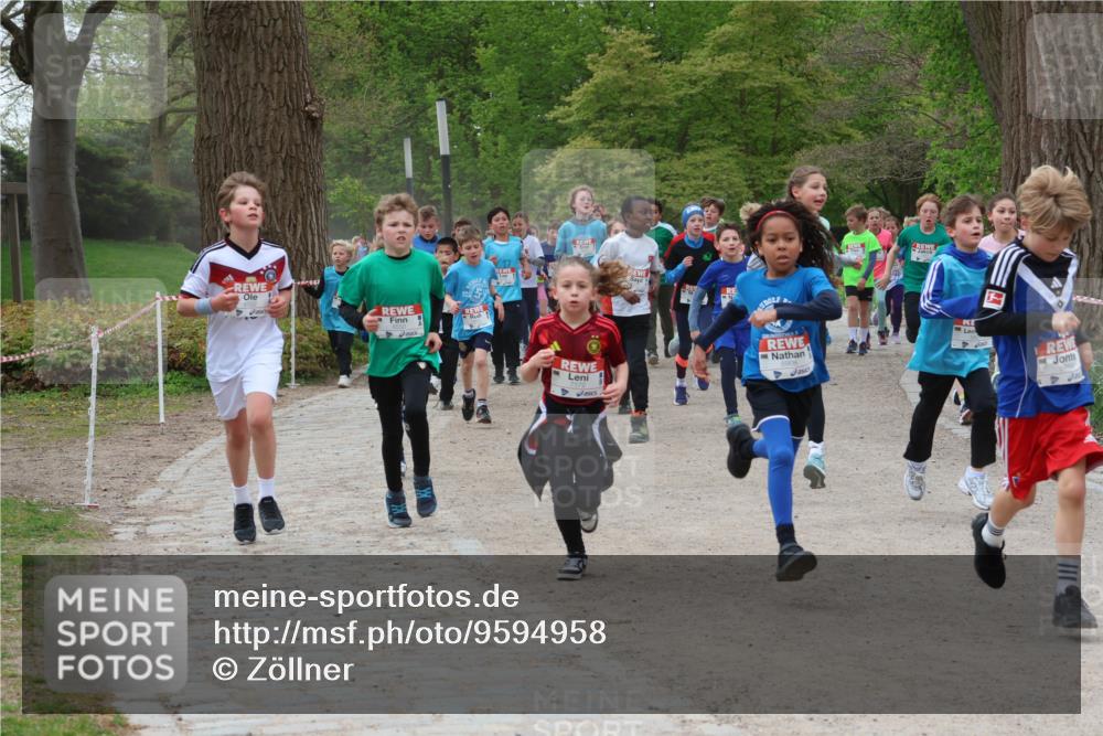 25.04.2026 - Das Zehntel Zöllner http://msf.ph/oto/9594958 25.04.2026 10:40:31 Laufen 7172 meine-sportfotos.de