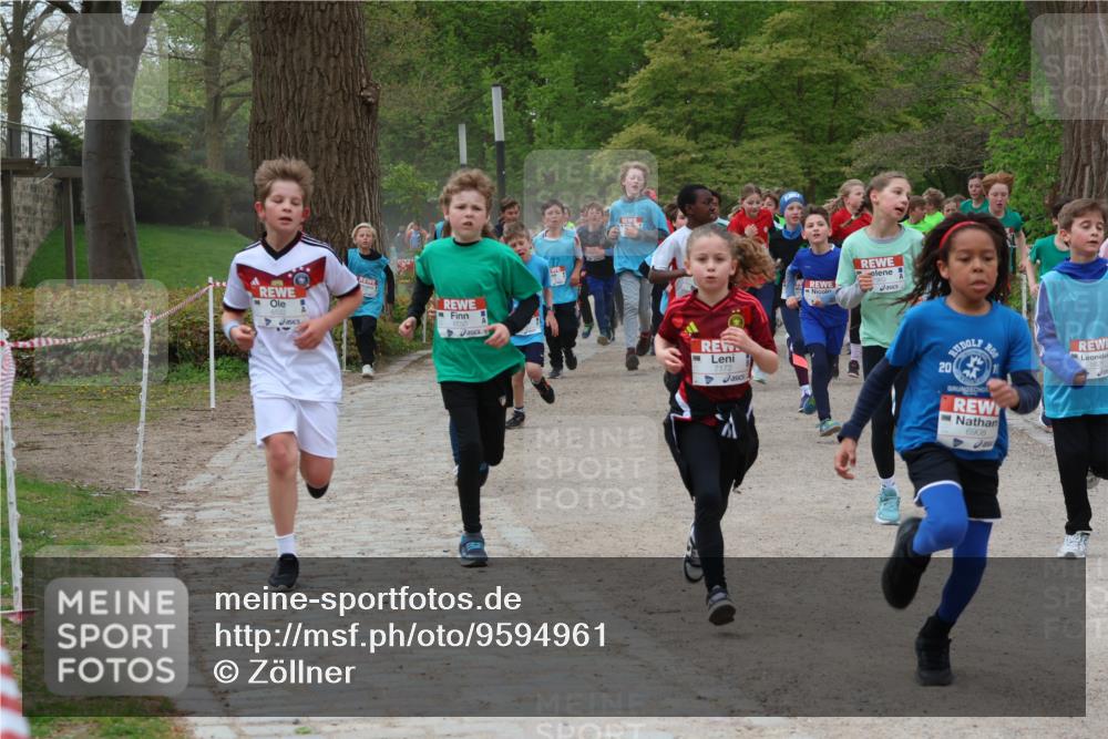 25.04.2026 - Das Zehntel Zöllner http://msf.ph/oto/9594961 25.04.2026 10:40:31 Laufen 7172, 20, 6908, 5825 meine-sportfotos.de