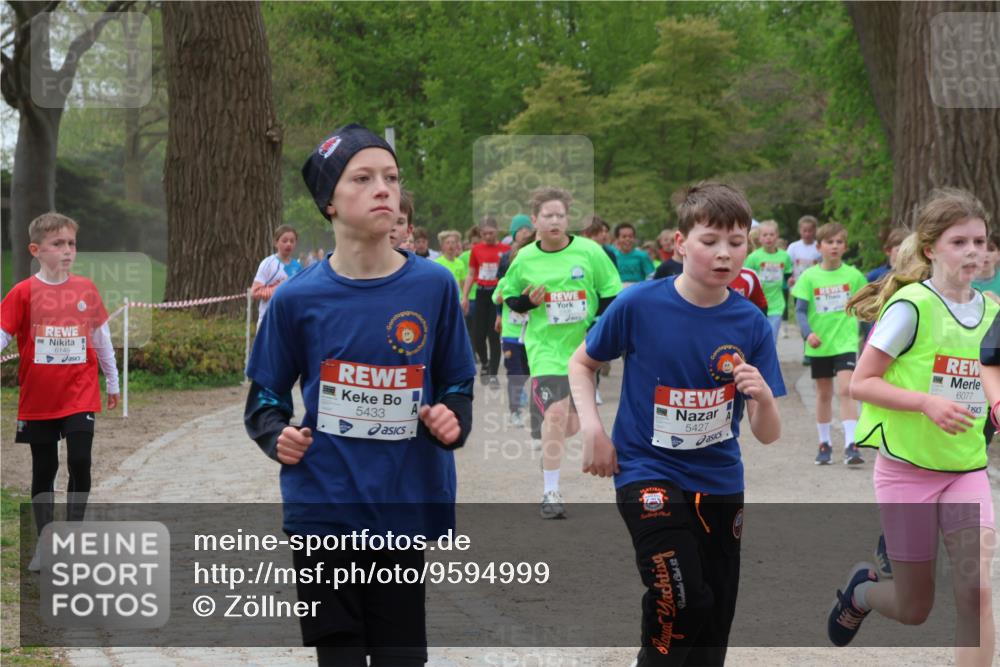 25.04.2026 - Das Zehntel Zöllner http://msf.ph/oto/9594999 25.04.2026 10:40:40 Laufen 6149, 5433, 820, 5427, 6077 meine-sportfotos.de