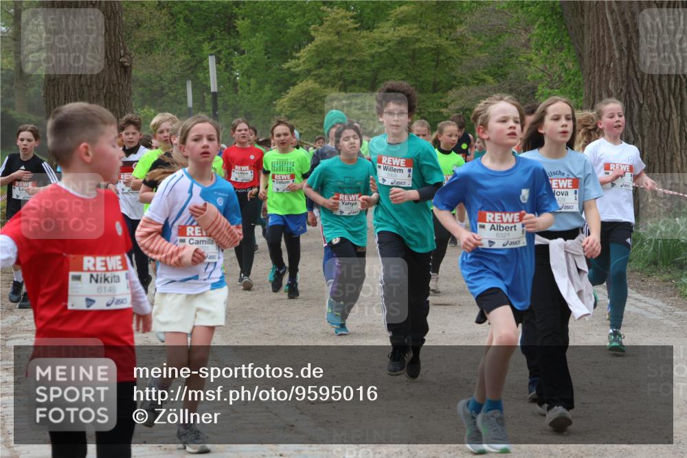 25.04.2026 - Das Zehntel Zöllner http://msf.ph/oto/9595016 25.04.2026 10:40:45 Laufen 6149, 701, 5903, 6321, 429 meine-sportfotos.de