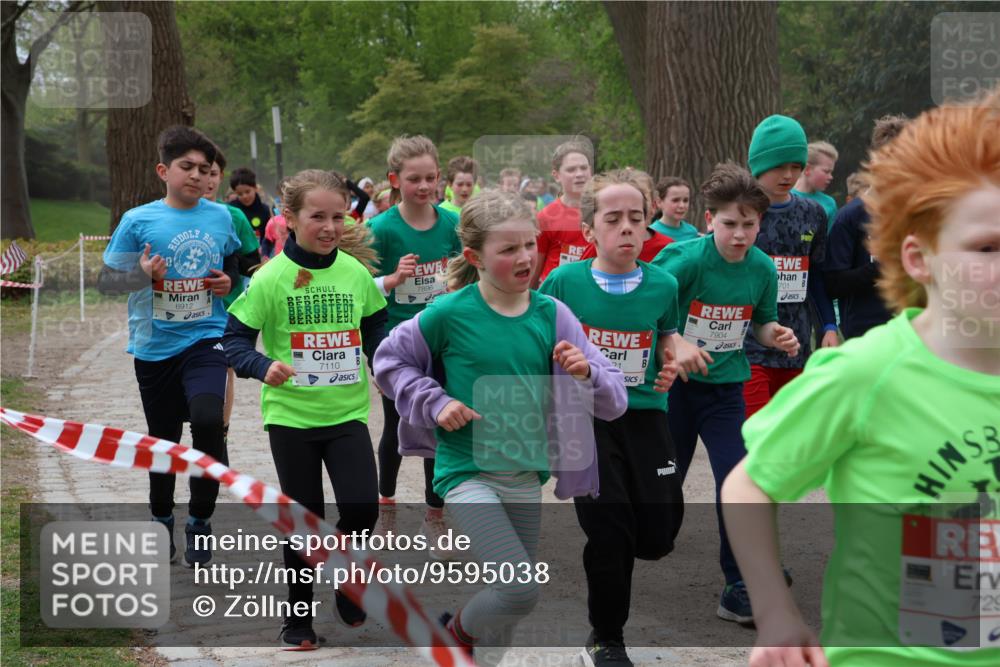 25.04.2026 - Das Zehntel Zöllner http://msf.ph/oto/9595038 25.04.2026 10:40:52 Laufen 6912, 7896, 7110, 7904, 701, 729 meine-sportfotos.de