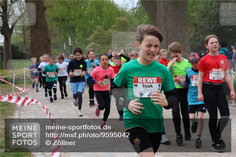 25.04.2026 - Das Zehntel Zöllner http://msf.ph/oto/9595042 25.04.2026 10:40:54 Laufen 25, 7940, 6152 meine-sportfotos.de