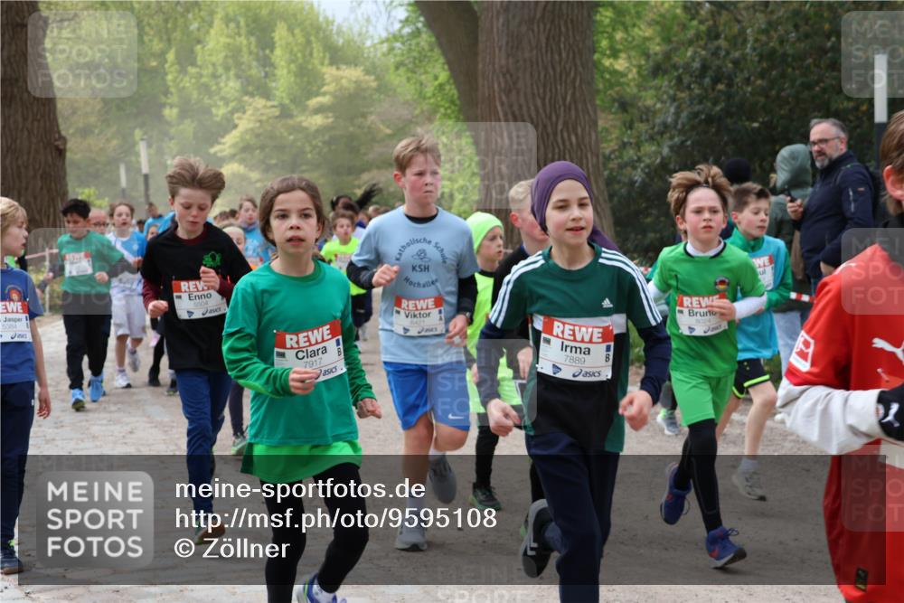 25.04.2026 - Das Zehntel Zöllner http://msf.ph/oto/9595108 25.04.2026 10:41:07 Laufen 5384, 5504, 7917, 6421, 7889, 8024 meine-sportfotos.de