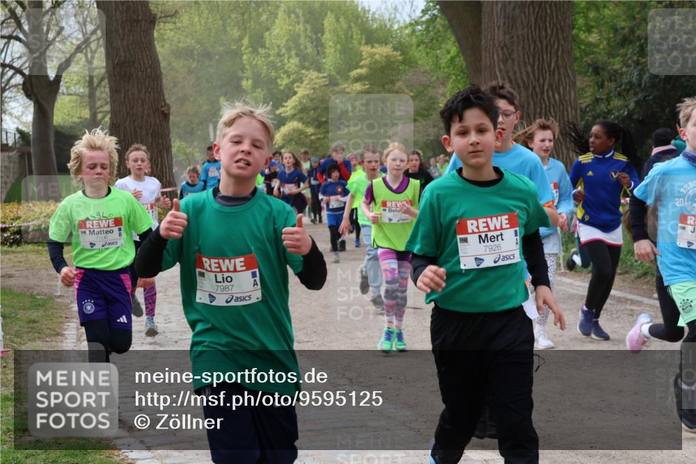 25.04.2026 - Das Zehntel Zöllner http://msf.ph/oto/9595125 25.04.2026 10:41:11 Laufen 7306, 7987, 7926, 20 meine-sportfotos.de