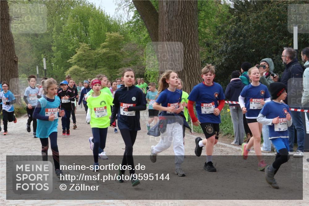25.04.2026 - Das Zehntel Zöllner http://msf.ph/oto/9595144 25.04.2026 10:41:15 Laufen 5411, 69 meine-sportfotos.de