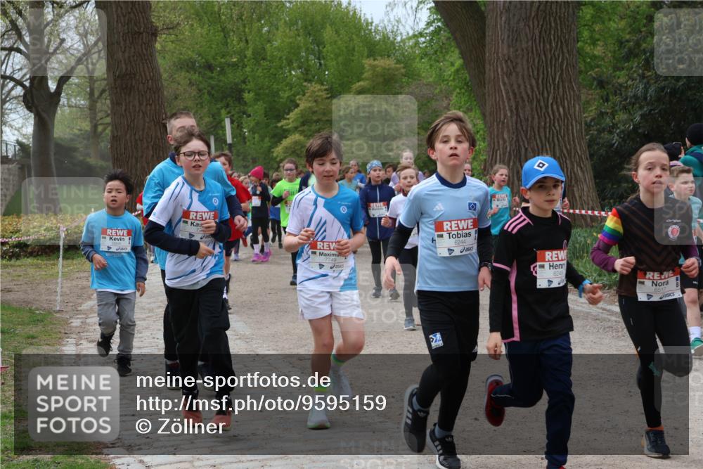 25.04.2026 - Das Zehntel Zöllner http://msf.ph/oto/9595159 25.04.2026 10:41:19 Laufen 7749, 6244, 6249, 6517 meine-sportfotos.de