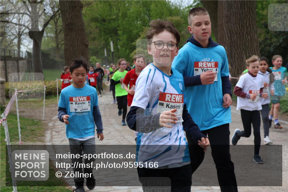 25.04.2026 - Das Zehntel Zöllner http://msf.ph/oto/9595166 25.04.2026 10:41:20 Laufen 6946 meine-sportfotos.de