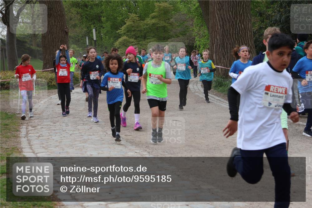 25.04.2026 - Das Zehntel Zöllner http://msf.ph/oto/9595185 25.04.2026 10:41:25 Laufen 5168 meine-sportfotos.de