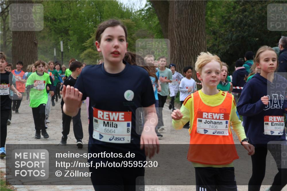25.04.2026 - Das Zehntel Zöllner http://msf.ph/oto/9595230 25.04.2026 10:41:36 Laufen 5564, 7406, 8042 meine-sportfotos.de