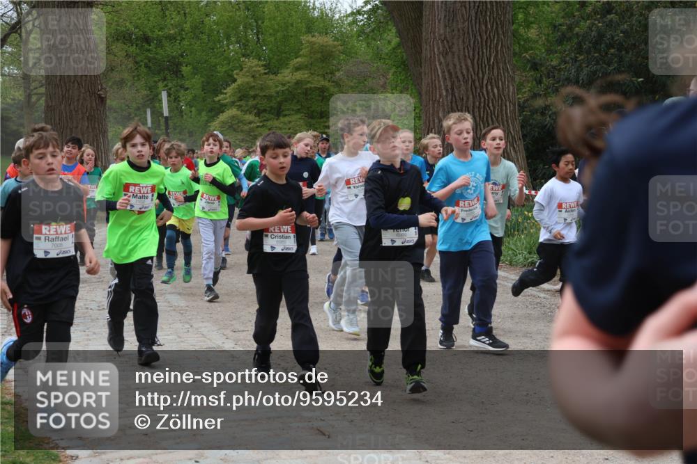 25.04.2026 - Das Zehntel Zöllner http://msf.ph/oto/9595234 25.04.2026 10:41:36 Laufen 7005, 6999 meine-sportfotos.de
