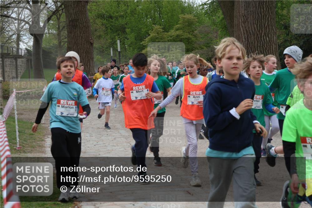 25.04.2026 - Das Zehntel Zöllner http://msf.ph/oto/9595250 25.04.2026 10:41:39 Laufen 7500, 7396, 7398, 7899 meine-sportfotos.de