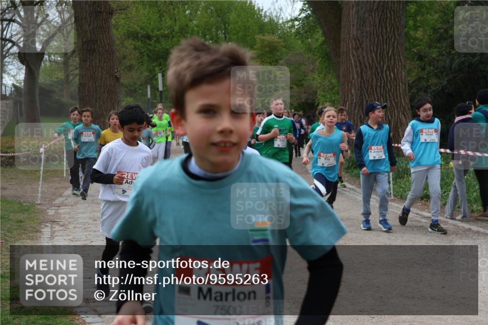 25.04.2026 - Das Zehntel Zöllner http://msf.ph/oto/9595263 25.04.2026 10:41:42 Laufen 511, 7500 meine-sportfotos.de