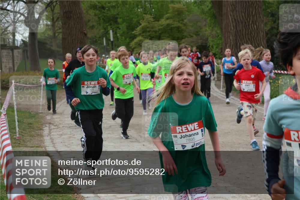 25.04.2026 - Das Zehntel Zöllner http://msf.ph/oto/9595282 25.04.2026 10:41:46 Laufen 7879, 7895 meine-sportfotos.de