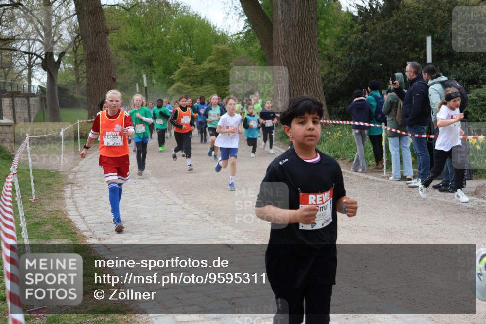 25.04.2026 - Das Zehntel Zöllner http://msf.ph/oto/9595311 25.04.2026 10:41:53 Laufen 6998 meine-sportfotos.de