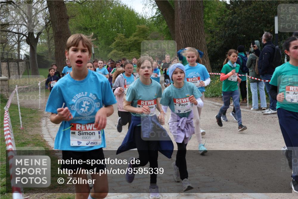 25.04.2026 - Das Zehntel Zöllner http://msf.ph/oto/9595339 25.04.2026 10:42:00 Laufen 20, 6905, 10, 7522, 58 meine-sportfotos.de