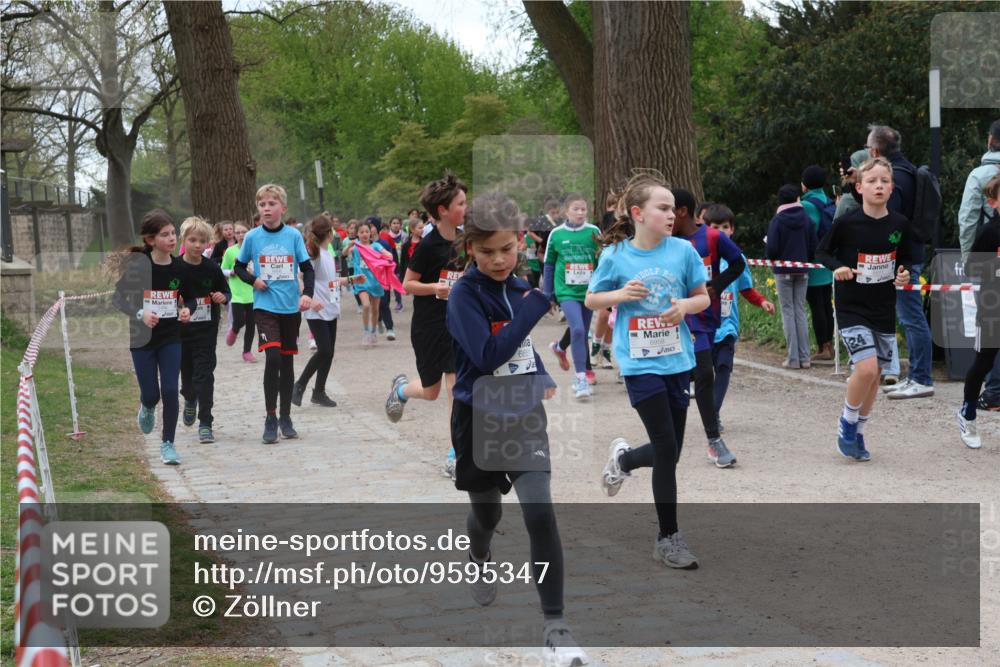 25.04.2026 - Das Zehntel Zöllner http://msf.ph/oto/9595347 25.04.2026 10:42:03 Laufen 2, 6651, 124 meine-sportfotos.de