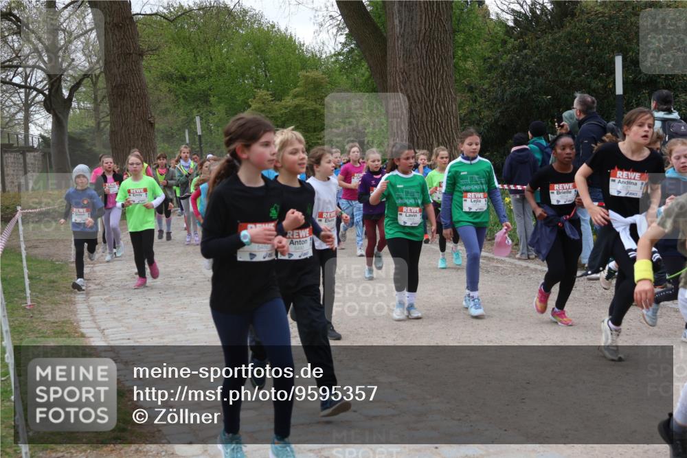 25.04.2026 - Das Zehntel Zöllner http://msf.ph/oto/9595357 25.04.2026 10:42:05 Laufen 5486, 5490 meine-sportfotos.de
