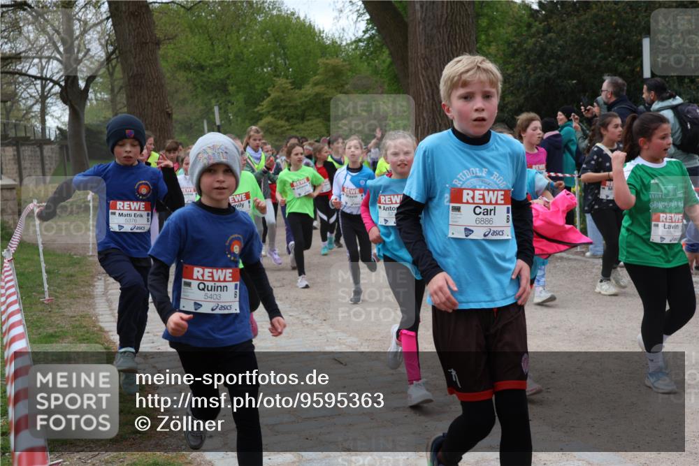 25.04.2026 - Das Zehntel Zöllner http://msf.ph/oto/9595363 25.04.2026 10:42:07 Laufen 5376, 5403, 577, 6886, 5929 meine-sportfotos.de