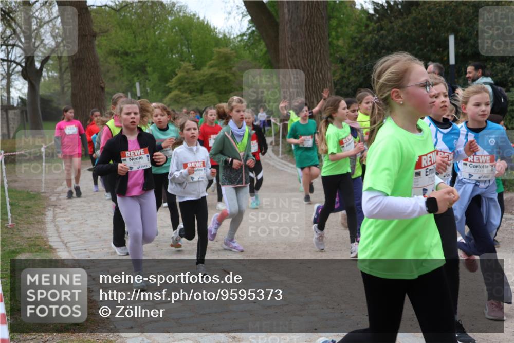 25.04.2026 - Das Zehntel Zöllner http://msf.ph/oto/9595373 25.04.2026 10:42:08 Laufen 8038, 7741 meine-sportfotos.de