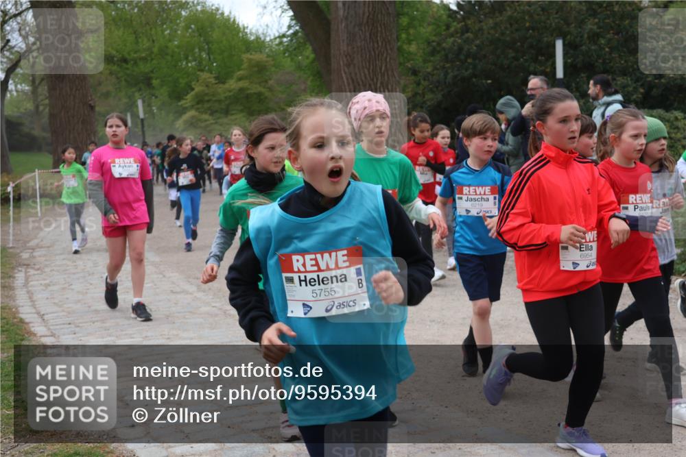 25.04.2026 - Das Zehntel Zöllner http://msf.ph/oto/9595394 25.04.2026 10:42:13 Laufen 5755, 6219, 6954, 6120 meine-sportfotos.de