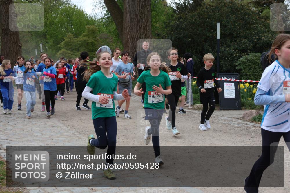 25.04.2026 - Das Zehntel Zöllner http://msf.ph/oto/9595428 25.04.2026 10:42:21 Laufen 7948 meine-sportfotos.de
