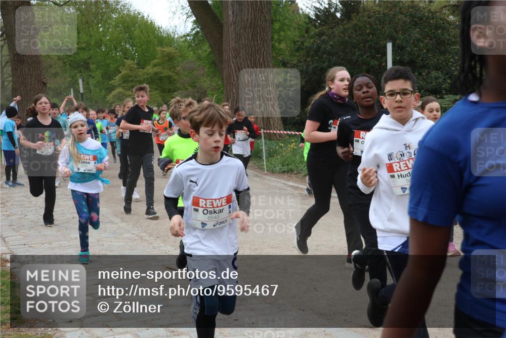 25.04.2026 - Das Zehntel Zöllner http://msf.ph/oto/9595467 25.04.2026 10:42:29 Laufen 6543 meine-sportfotos.de