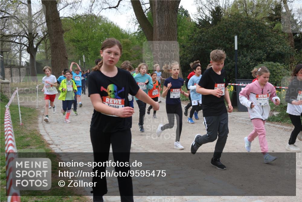 25.04.2026 - Das Zehntel Zöllner http://msf.ph/oto/9595475 25.04.2026 10:42:31 Laufen 6261 meine-sportfotos.de