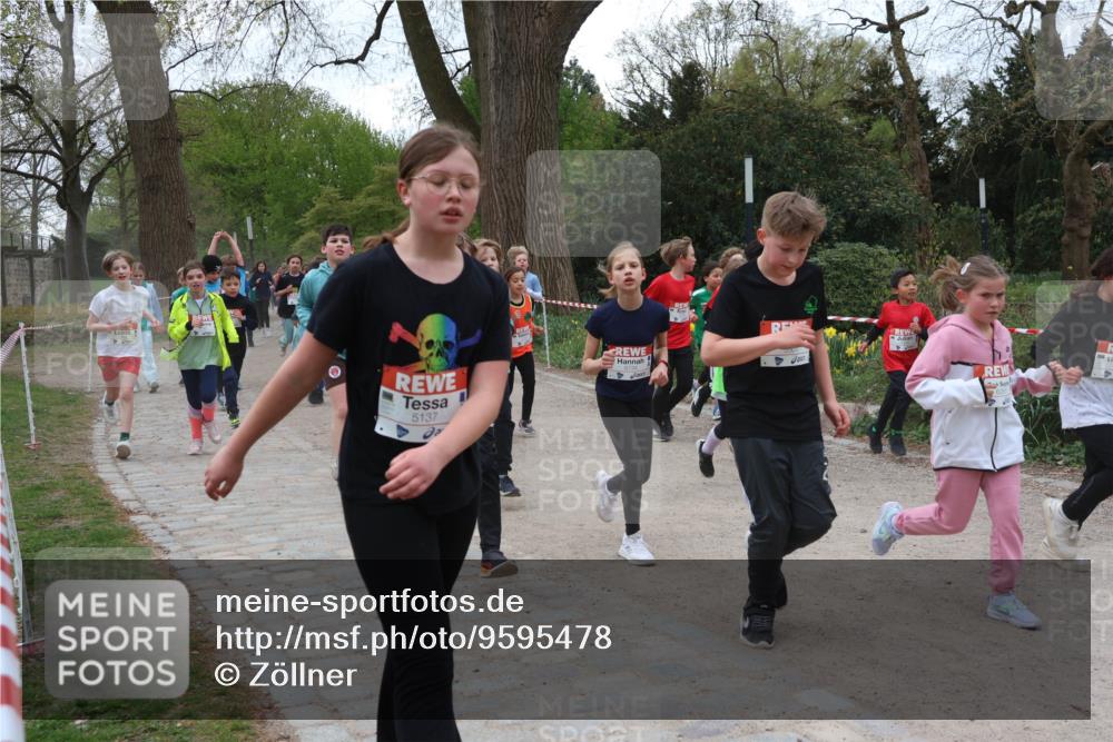 25.04.2026 - Das Zehntel Zöllner http://msf.ph/oto/9595478 25.04.2026 10:42:32 Laufen 5137 meine-sportfotos.de