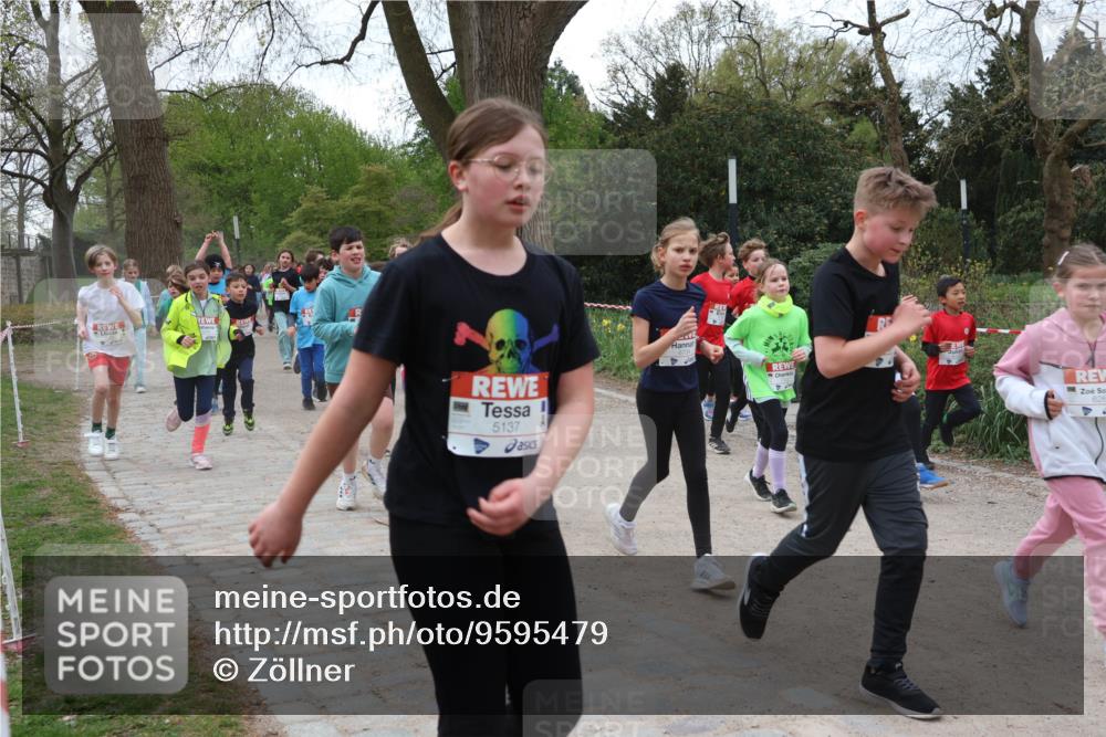 25.04.2026 - Das Zehntel Zöllner http://msf.ph/oto/9595479 25.04.2026 10:42:32 Laufen 5137 meine-sportfotos.de