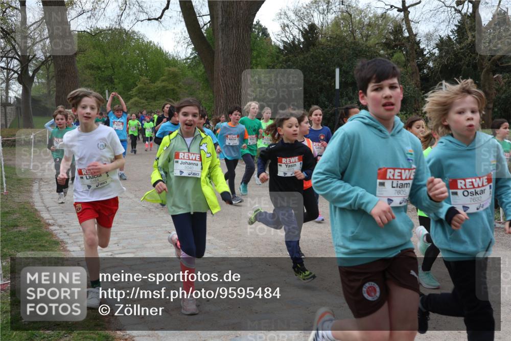 25.04.2026 - Das Zehntel Zöllner http://msf.ph/oto/9595484 25.04.2026 10:42:34 Laufen 5164, 5040, 7605, 7632 meine-sportfotos.de