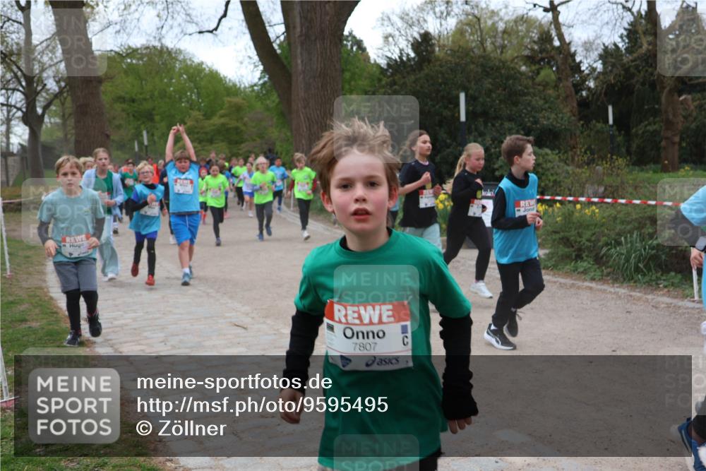 25.04.2026 - Das Zehntel Zöllner http://msf.ph/oto/9595495 25.04.2026 10:42:36 Laufen 7807 meine-sportfotos.de