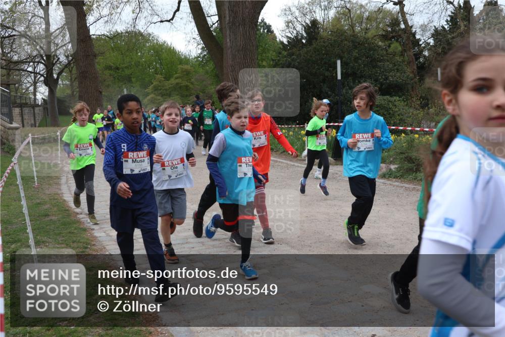 25.04.2026 - Das Zehntel Zöllner http://msf.ph/oto/9595549 25.04.2026 10:42:47 Laufen 5155, 5084 meine-sportfotos.de