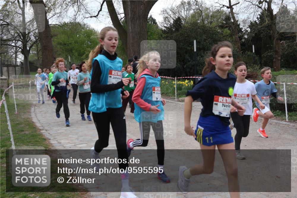 25.04.2026 - Das Zehntel Zöllner http://msf.ph/oto/9595595 25.04.2026 10:42:54 Laufen 5805, 6675, 5153 meine-sportfotos.de