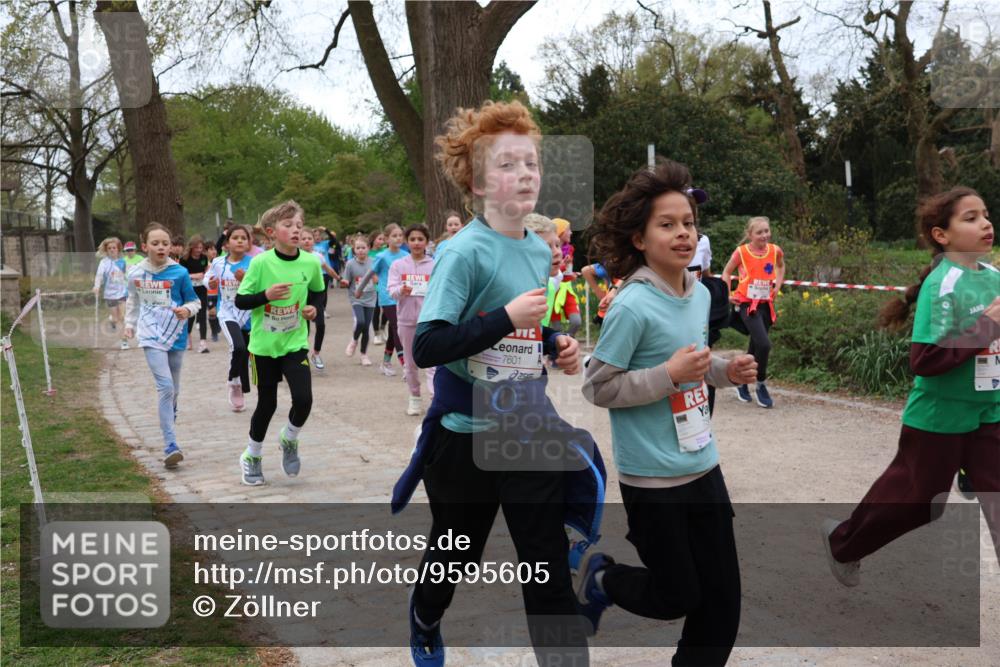25.04.2026 - Das Zehntel Zöllner http://msf.ph/oto/9595605 25.04.2026 10:42:56 Laufen 7601 meine-sportfotos.de