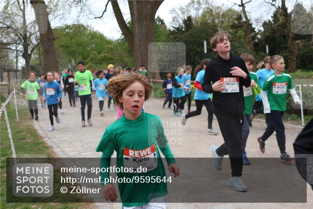 25.04.2026 - Das Zehntel Zöllner http://msf.ph/oto/9595644 25.04.2026 10:43:03 Laufen 7839, 5542 meine-sportfotos.de