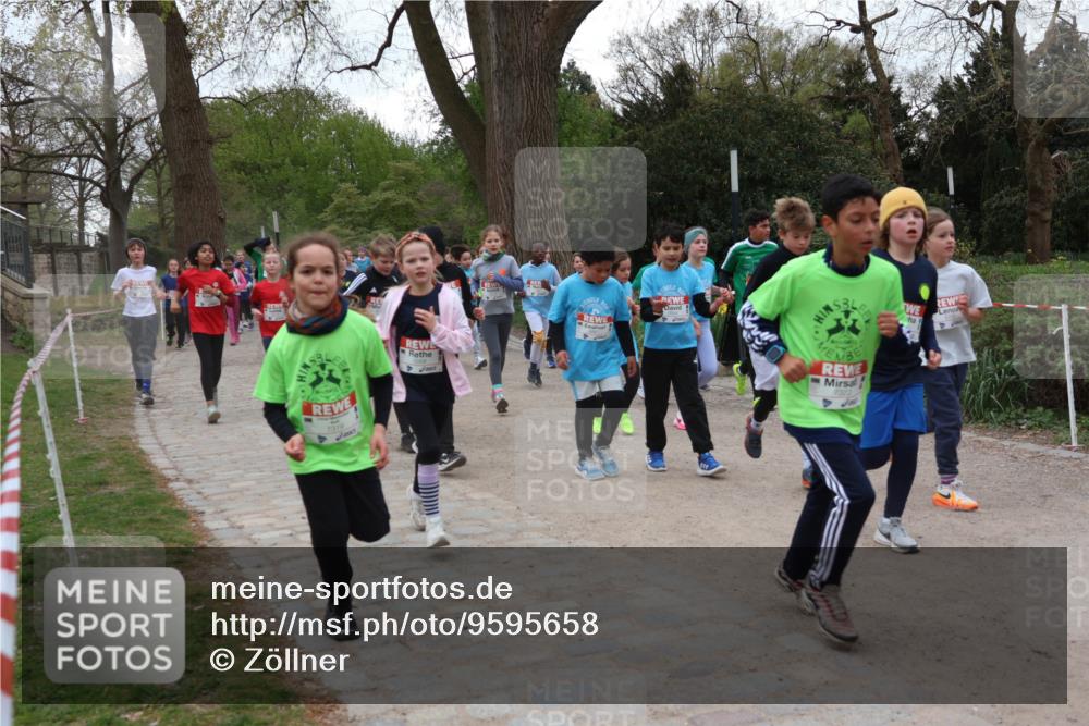 25.04.2026 - Das Zehntel Zöllner http://msf.ph/oto/9595658 25.04.2026 10:43:06 Laufen 7319 meine-sportfotos.de