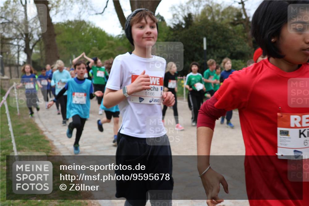 25.04.2026 - Das Zehntel Zöllner http://msf.ph/oto/9595678 25.04.2026 10:43:10 Laufen 5166, 61 meine-sportfotos.de